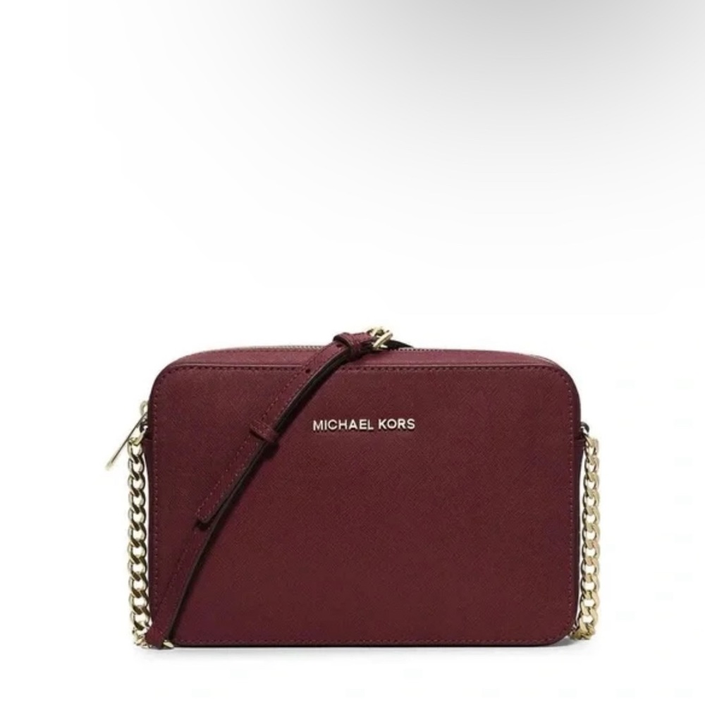 Jet Set Large Saffiano Leather Crossbody Bag